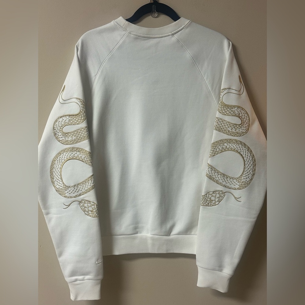 NWT Nike Kobe "Year of the Mamba" Therma-Fit Crewneck Sweatshirt in Sail/Black - Picture 5 of 8